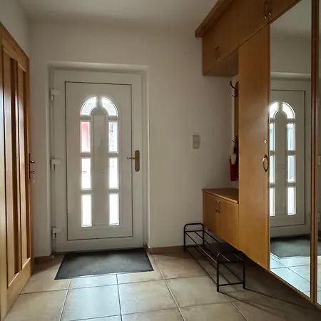 Dum *